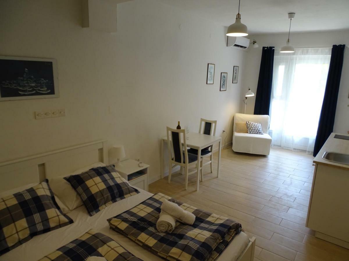 Job Studio Apartments سبليت المظهر الخارجي الصورة