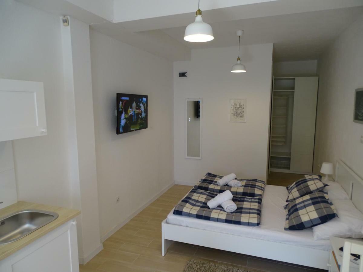 Job Studio Apartments سبليت المظهر الخارجي الصورة